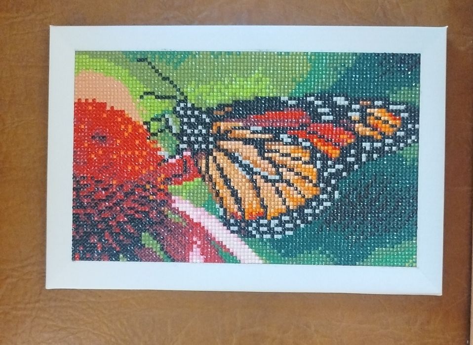 Продам готовую алмазную мозаику размером 30/20