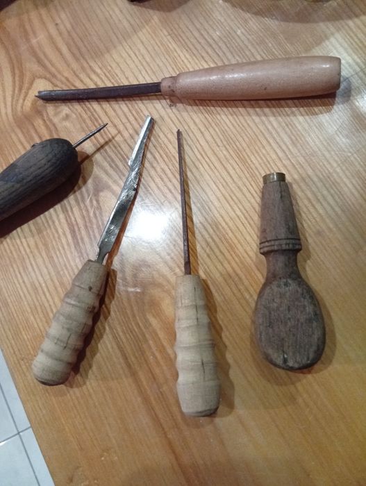 Narzędzia rzemieślnicze retro