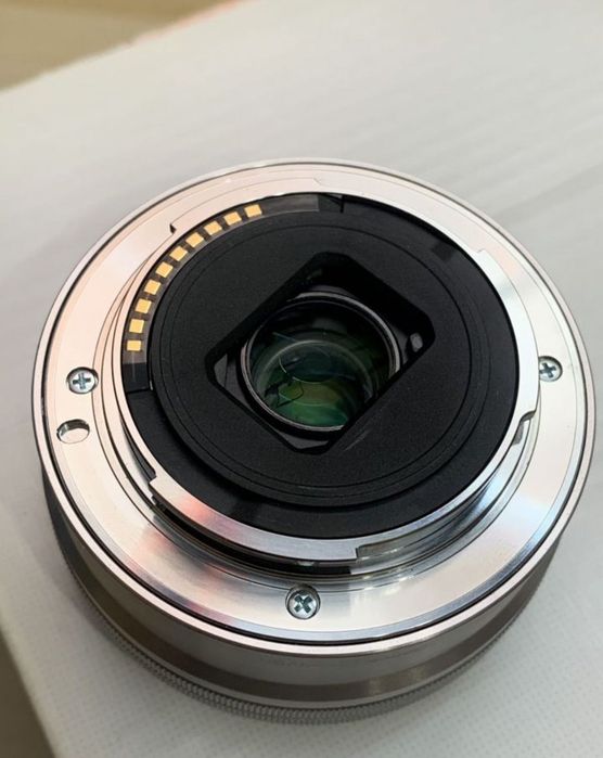 Sony ZV-E10