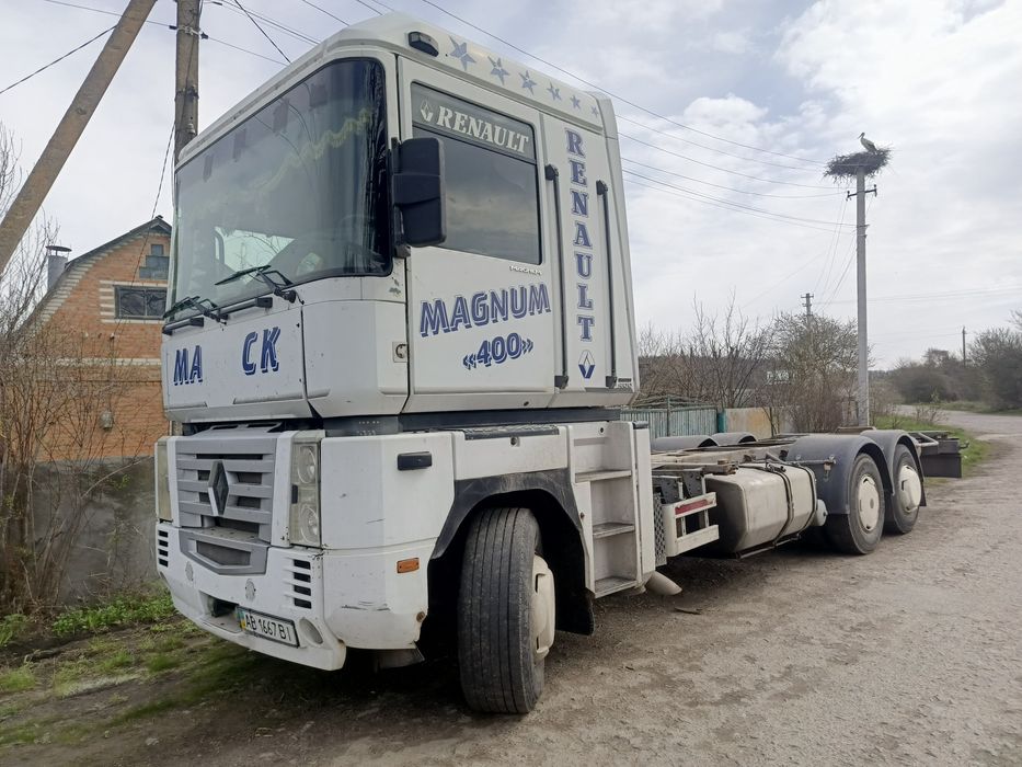 Рено магнум з лінивцем