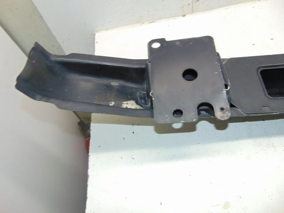 VW Lupo reforço para-choques