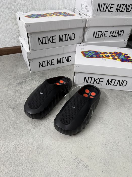 Тапки Nike Mind 001