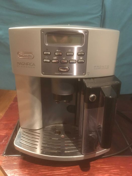 expres do kawy delonghi magnifica uszkodzony