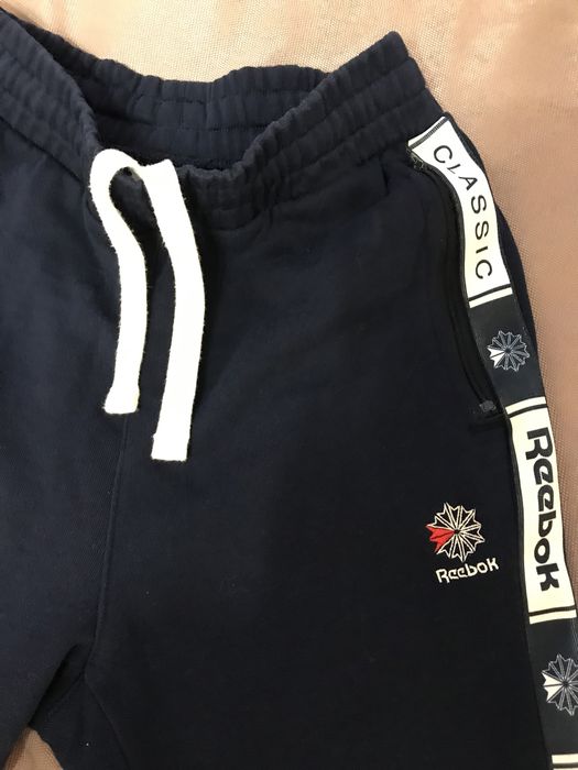 Спортивні штани “Reebok” classic