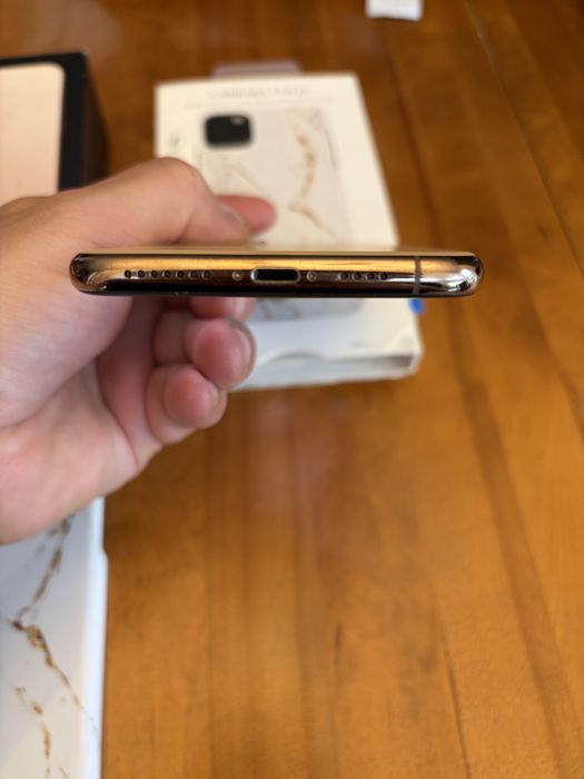 iPhone 11 Pro Max GOLD / zloty. Bdb stan. Zakupiony za gotówkę. Okazja!