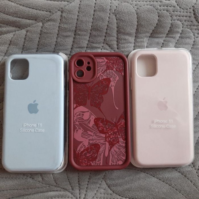 Чохли на Iphone 11 Айфон 11 стан нових