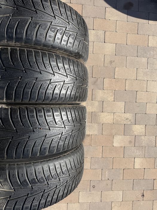 Зимові шини(резина) 225/65 R17 “HANKOOK” Winter I*Cept X - 4шт.
