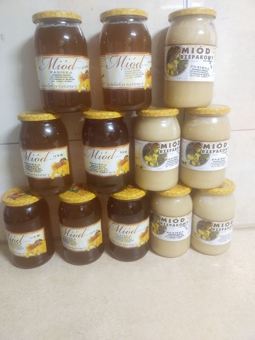 Sprzedam naturalny tegoroczny miód z własnej pasieki