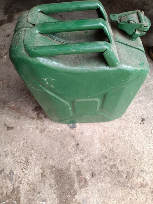 Zbiornik na paliwo kanister 20l