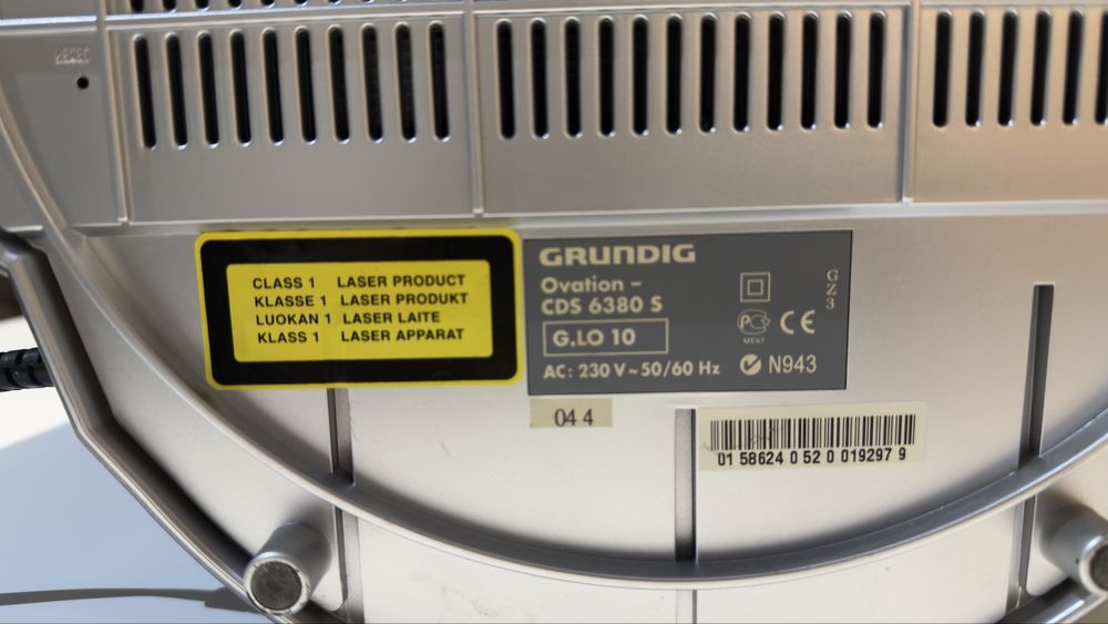 Radio Grundig com CD