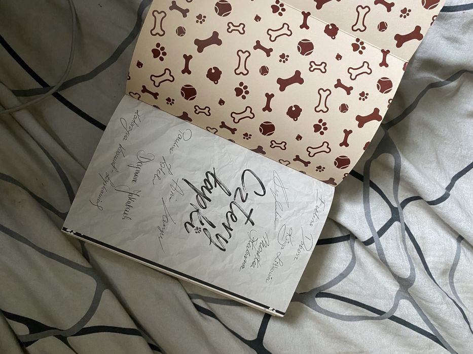 Książka „Cztery Łapki”