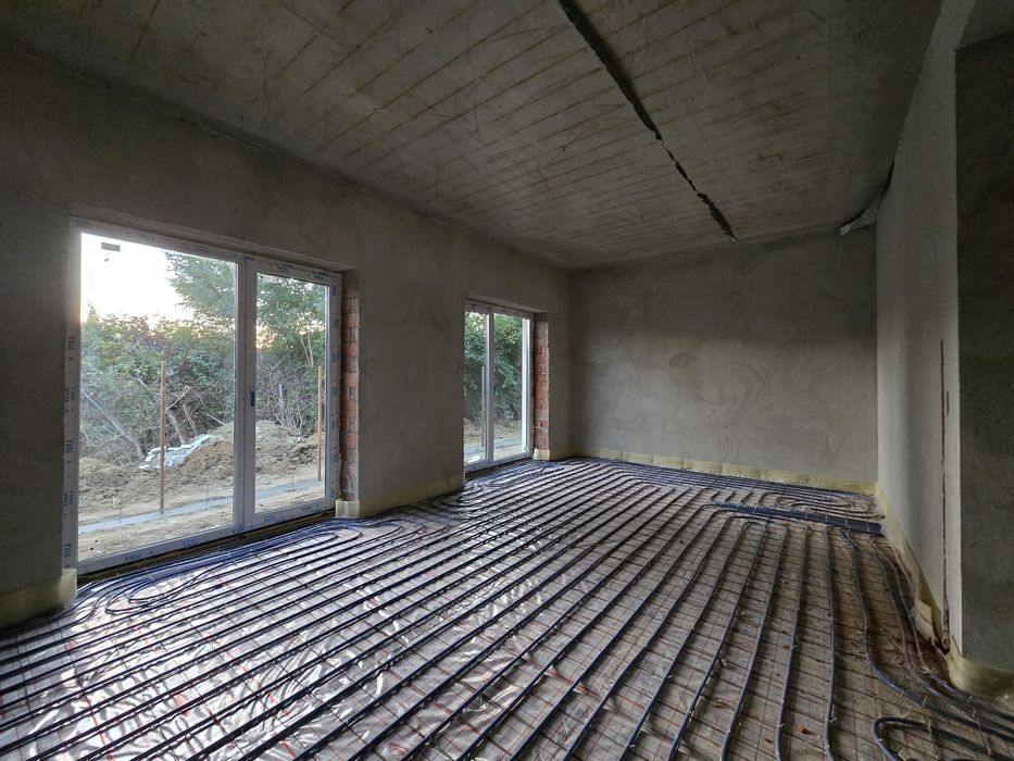 ПРОДАЮТЬСЯ ТАНХАУСИ у стилі сучасна класика м. Ужгород, Компотний р-н