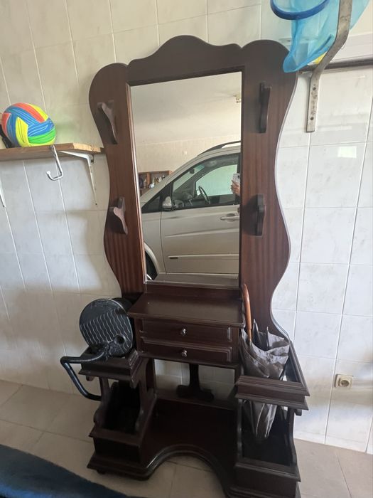 Movél entrada, chapeleiro