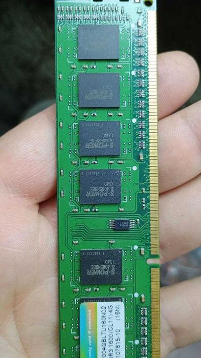 Оперативная память Silicon Power DDR3 1600MHz  SP004GBLTU160N02 4GB