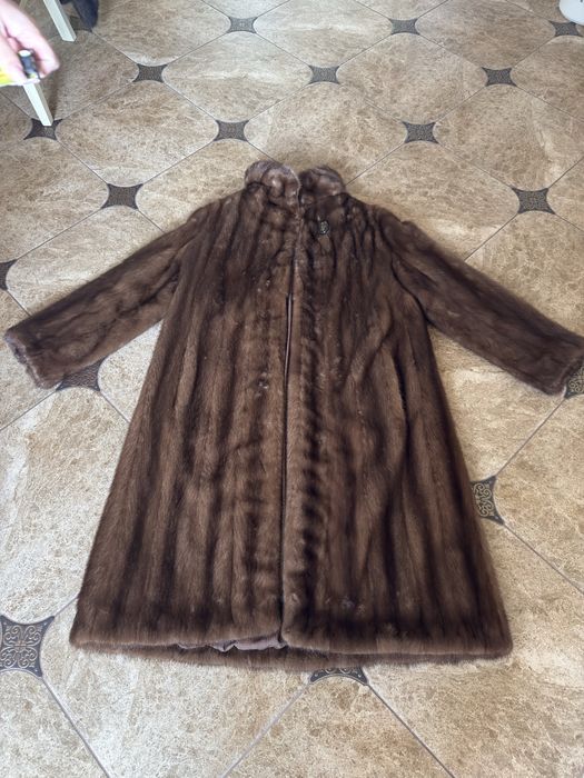 Шуба норкова розмір 48