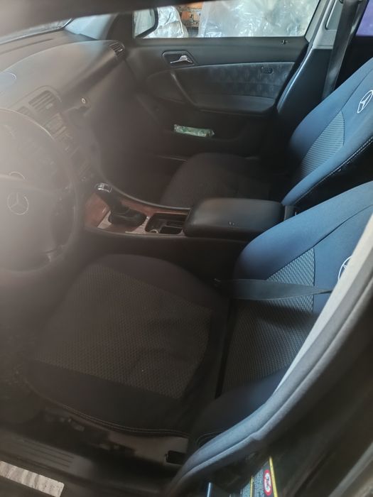 Продам авто mercedes c-203 2003року