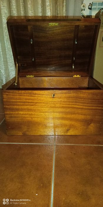 São duas caixas mas posso vender á unidade