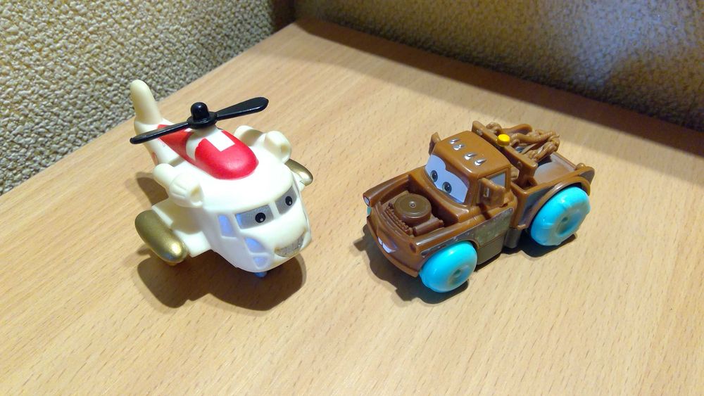 Mattel Тачки Маквин мини и стандарт