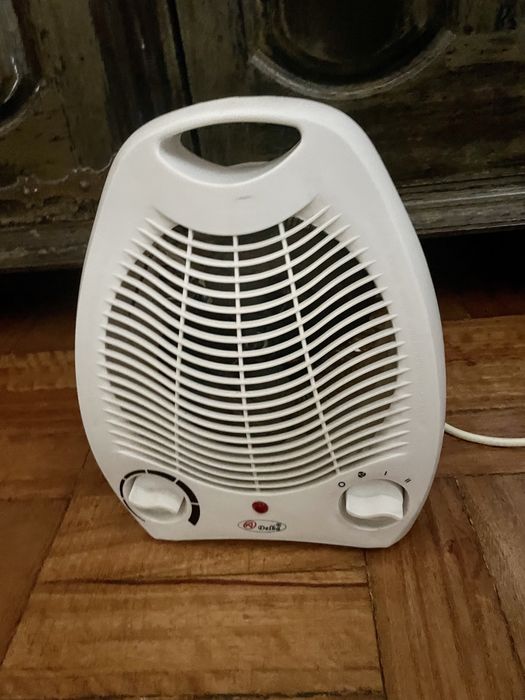 3 aquecedores elétricos