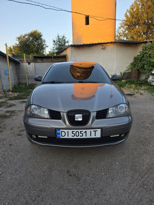 Seat ibiza 6l  1.4 MT (100 к.с.)