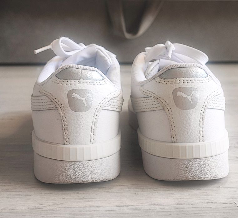 Puma білі кеди, р.36 / 23 см, стан нових
