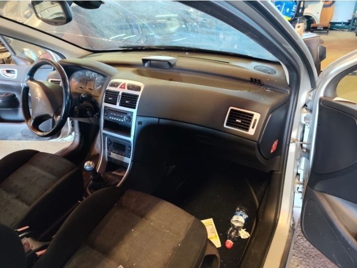 Peugeot 307 1.6 Hdi 6 vel ano 2006 para peças todo Material disponível