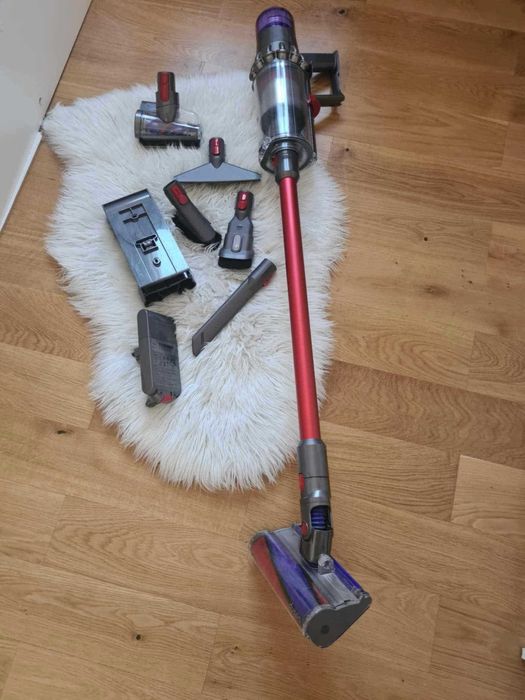 Odkurzacz Dyson SV15 V11 FLUFFY Detect Fluffy
