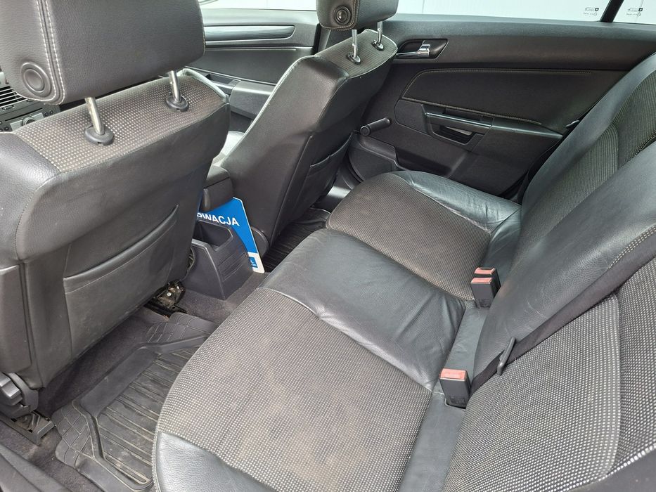 Opel Astra 1.7 diesel klimayzacja ważne opłaty