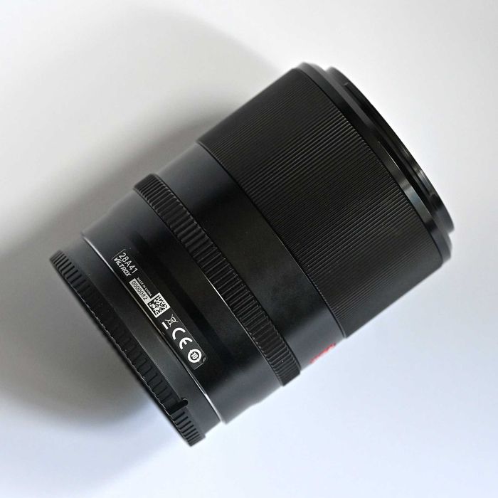 Obiektyw Vilrox Z 28 1.8