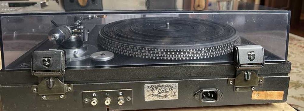 Gramofon Onkyo CP700M doskonały stan