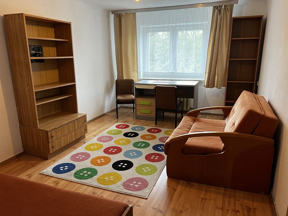 Wynajme 2 pokoje, kuchnia, łazienka. Bez dodatkowych opłat.