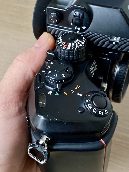 nikon f4 - купити плівкові фотоапарати - Ціна на OLX.ua