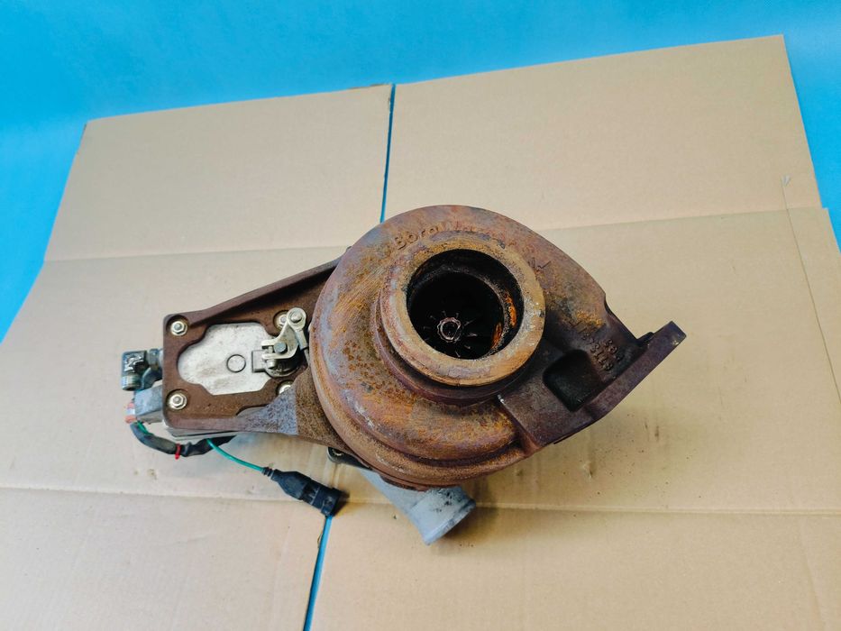 Claas Axion 840 C-Matic 13r 240KM A09 Turbosprężarka Turbina BorgWarne