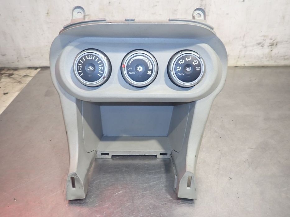 PANEL STEROWANIA NAWIEWU KLIMATYZACJI MITSUBISHI LANCER VIII 1.5