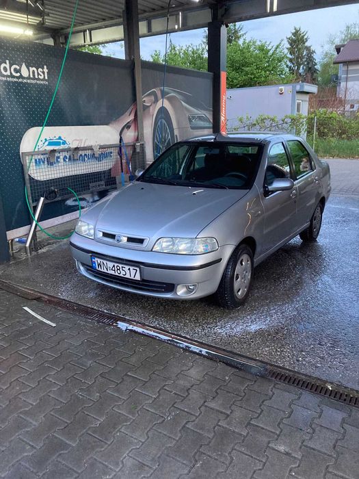 Fiat Albea 1.2 od starszej osoby gotowy do jazdy