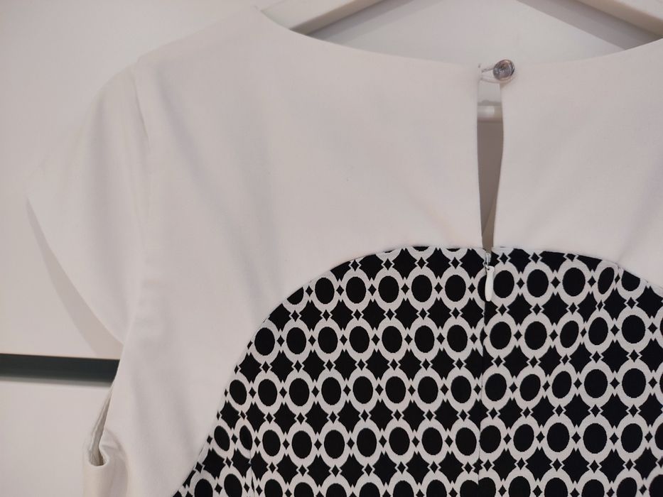 Sukienka biało czarna