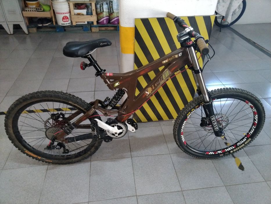 Specialized Big Hit e material diversos