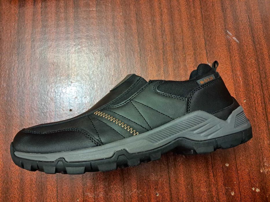 Продам Оригинальные мужские  туфли Memphis One 43 размер