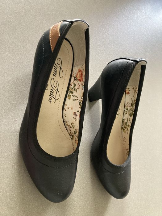 Tom Tailor czółenka pantofle r. 36 jak nowe