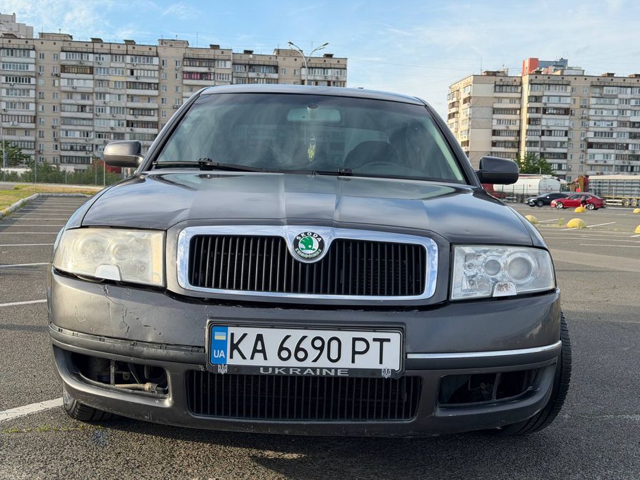 Skoda Superb 2002, 2.8 v6