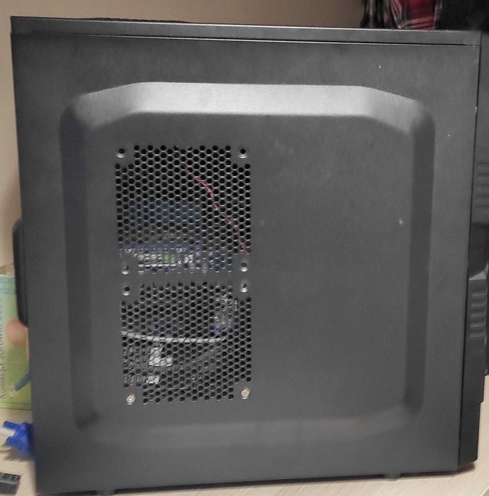 Komputer PC stacjonarny ATX