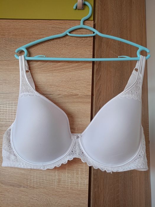 Biustonosz damski 95 d