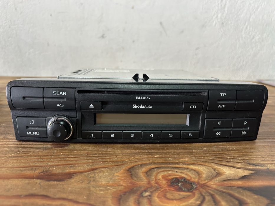 Магнітола Scoda Octavia