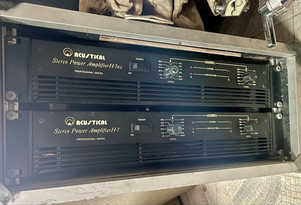 Amplificadores Acustical (várias unidades)