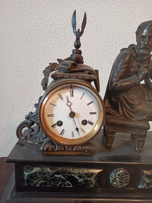 Relógio francês escultura séc XIX pêndulo