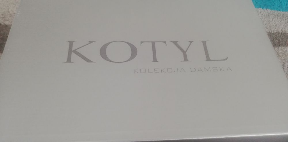 Buty kotyl perła ecru 38
