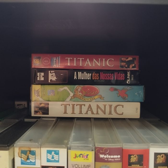Conjunto de 41 VHS