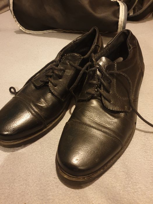 Eleganckie buty skora