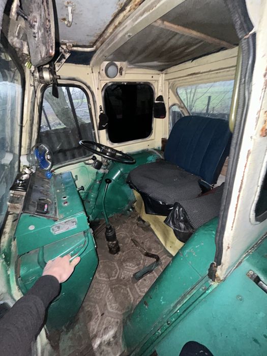 Трактор юмз 6 в хорошому стані