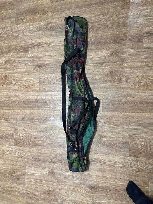 Продам чехол для удилищ Okuma 130 см в хорошем состоянии.